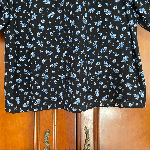 Madewell Silk Cinch-Sleeve Top in Baby's Breath | Size Medium - Picture 7 of 10